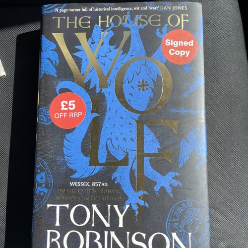 The house wolf hardback - house, of