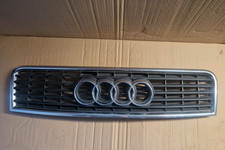 Kühlergrill Audi A4 B6 (8E0853651F)