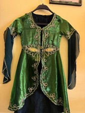 Traditional Vintage Green Girl