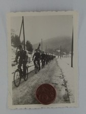 Foto RAD Reichsarbeitsdienst auf Fahrrad mit Wimpel   Atelier Biedenkopf