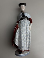 Nymphenburg Trachten Figur