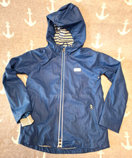 Tolle Jungen Regenjacke für