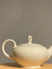 Vintage Teekanne  Eschenbach Roswitha elfenbein grüner Rand