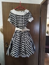 Kleid mit Petticoat, 50er