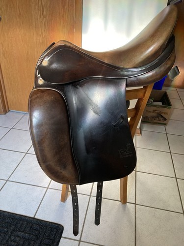 Prestige dressage saddle - prestige,