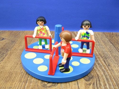 Kinder mit karussell figur - kinder,