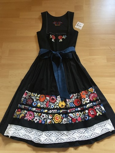 Schwarz buntes dirndl - schwarz-buntes, von