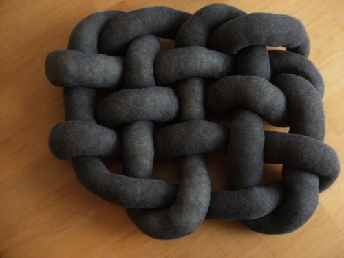 Knotenkissen handarbeit - knotenkissen,