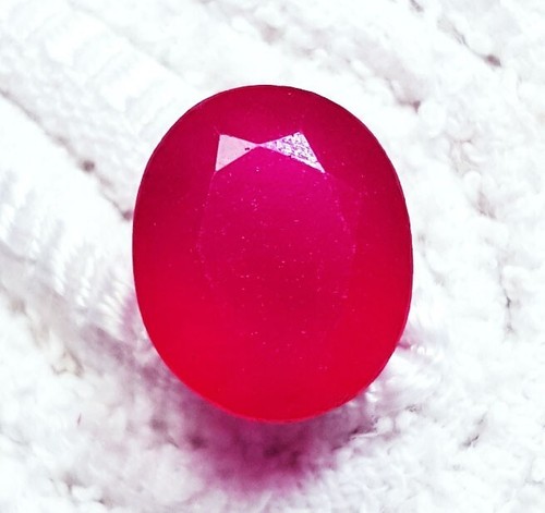 Natürlich roter beryll - roter,