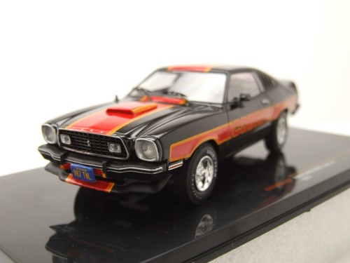Ford mustang cobra - mustang, ii