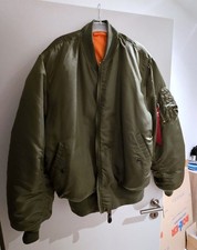 Alpha Industries Ma1 sage