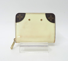 LOUIS VUITTON Monogram Vernis