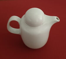 Arzberg Kaffeekanne Teekanne Porzellan weiß. Sehr schöne und ausgefallene Kanne.