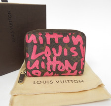 LOUIS VUITTON Monogram