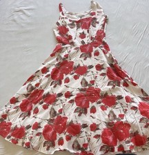 Laura Ashley Kleid  