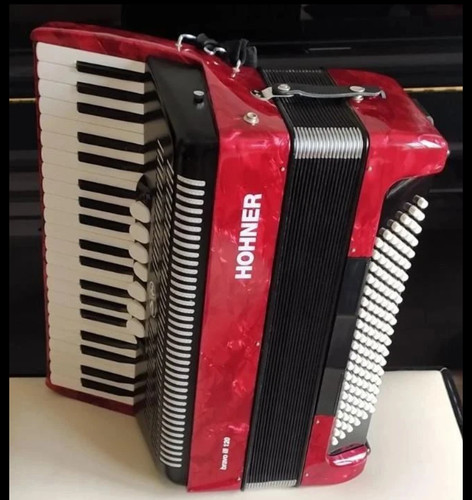 Akkordeon hohner bravo - iii, 120