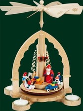 Tischpyramide Bescherung mit
