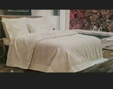 Luxuriöse Bettdecke mit Stickereien – Hochwertiges 6-teiliges Se