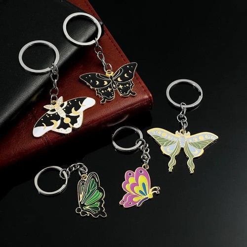 Vintage enamel keychain - enamel,