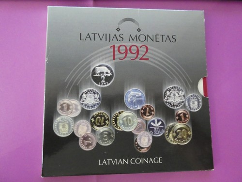 Lettland kms 1992 folder - 1992,,