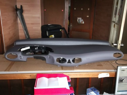 Armaturenbrett mercedes - armaturenbrett, a