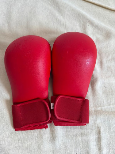 Rote boxhandschuhe für - rote,