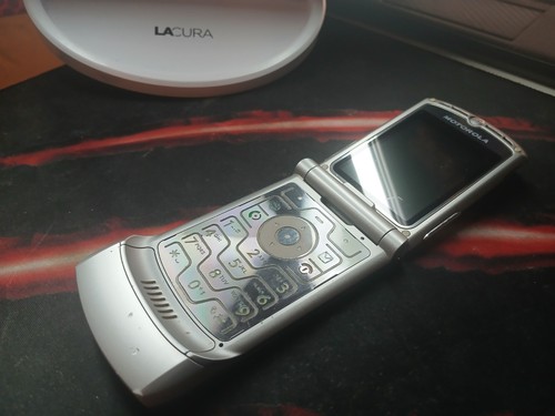 Motorola razr - motorola, v3