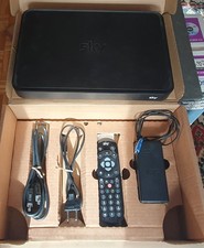 Sky Q Humax ESD 160 C Kabelreceiver mit Netzteil &FB 1TB Festplatte