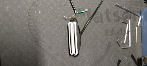 Humbucker single format - in,
