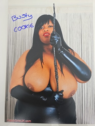 Busty cookie xxl foto - busty,