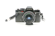 Spiegelreflexkamera Konica Autoreflex TC mit Tokina 28mm 1:2.8 Objektiv DIV10598