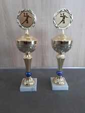 Pokal 2er Set Stück Stk Handball Fußball Volleyball Turnen Dart 