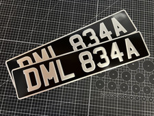 Pressmetall schwarz und silber