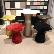 Holtkamp Sitzgruppe Optimist Kleeblatt Tischplatte MDF Weiß Hocker Stoff 