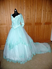 Brautkleid, Gr. 42, Hochzeitskleid, mit Schleppe zum Hochstecken