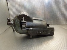 Alter Massiver  Schraubstock
