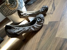 Pumps Schleife Leder Optik Weich