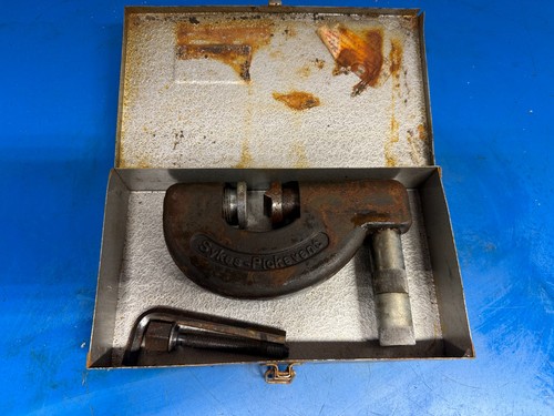 Vintage sykes pickavant - vintage, sykes-pickavant