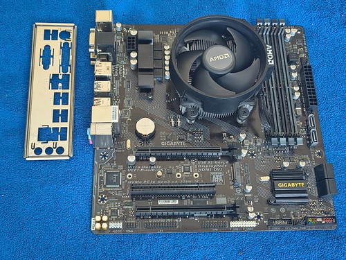Hardwarebundle gigabyte - hardwarebundle:,