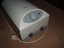 VAILLANT 5 LITER UNTERTISCH WARMWASSER SPEICHER BOILER Wassererhitzer Wandhalter