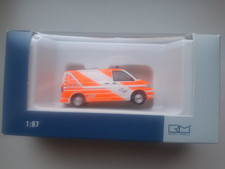 Rietze 51899 - VW T5 GP Bus - Flughafenfeuerwehr Frankfurt  - neu, mit OVP