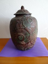 Alte Urne/Vase Ton beschichtet/ummantelt