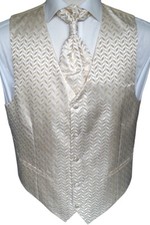 Hochzeitsweste mit Plastron