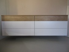 Vero-nika Waschtisch