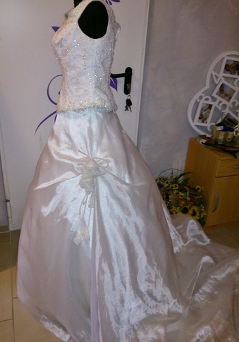 Neues brautkleid mit - brautkleid, schleppe