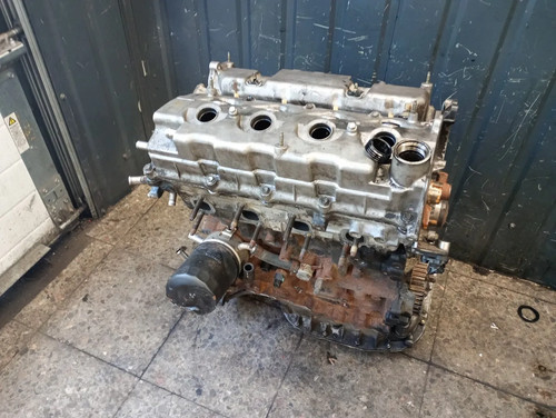 Motor toyota avensis 1cd - motor,