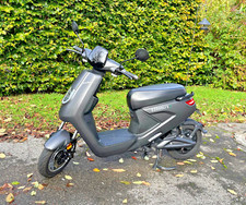Luxxon E2000 Li S Elektroroller Elektro Mofa Roller E-Scooter 25 km/h gepflegt