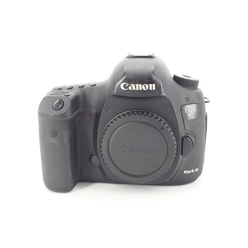 Canon eos mark - 5d, body