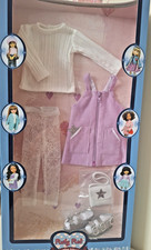 Ruby red fashion friends