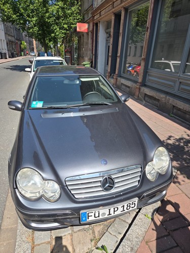 Unfallfahrzeug mercedes benz - mercedes-benz, c